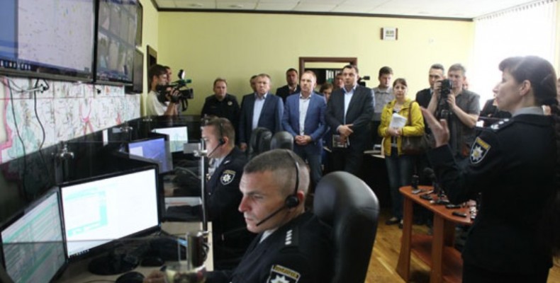Розумні відеокамери у Чернігові можуть не лише фіксувати події. Відео