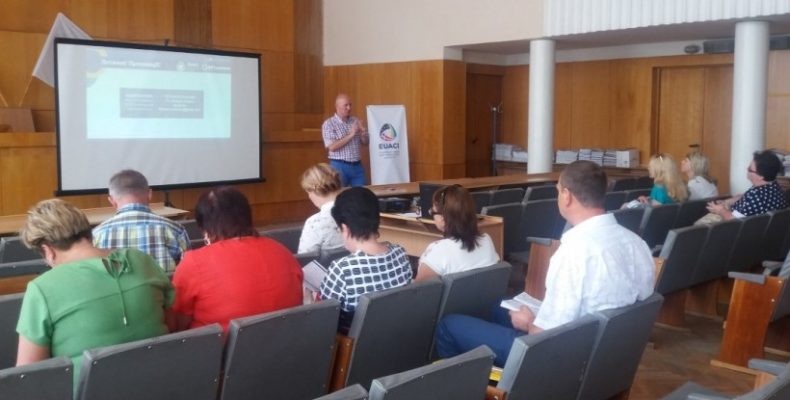 У школах Чернігова запровадять Єдину систему відкритих бюджетів шкіл
