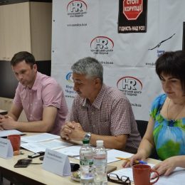 Представники громадськості розповіли про корупційні діяння посадовців