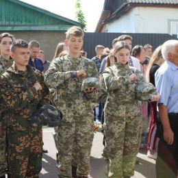 На Чернігівщині відкрили меморіальну дошку герою Максиму Авдієнку