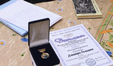 Учні зустрілися з письменником — людиною-легендою