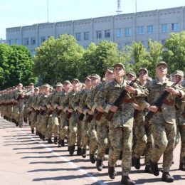 327 юнаків склали Військову присягу на вірність українському народу