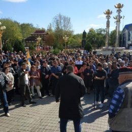 У Калмикії мешканець Елісти заговорив на мітингу українською мовою