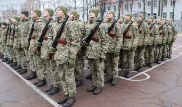 У Чернігові 268 військовослужбовців присягнули на вірність Україні