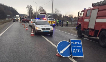 Біля Чернігова внаслідок дорожньої аварії загинув водій автомобіля