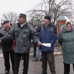 Протистояння: голову Любецької ОТГ хочуть зняти з посади. Відео