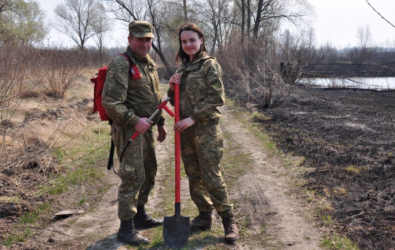Масштабна пожежа у ландшафтному парку «Міжрічинський»