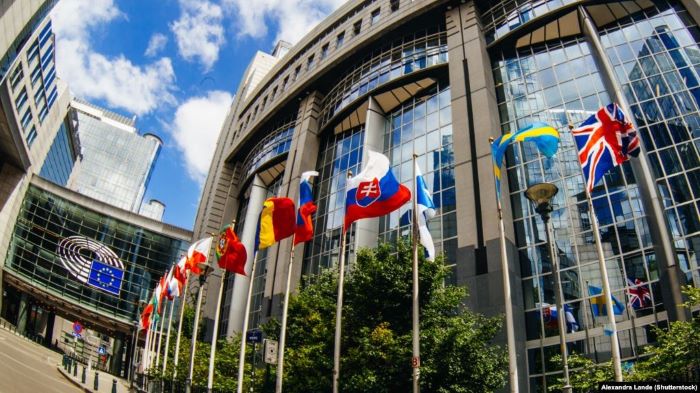 Європарламент ізолює Росію від зовнішнього світу