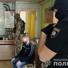 Зловмисники утримували в неволі понад 20 людей