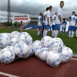 Юні футболісти закінчили спортивну школу «Десна»