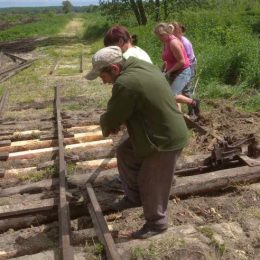 У Смолині на Чернігівщині прокладають залізницю