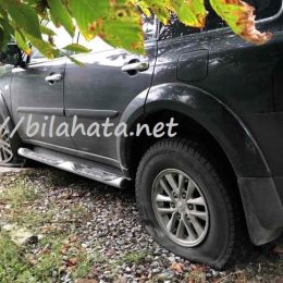 Чернігівському еко-активісту порізали шини коліс автомобіля
