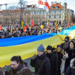 Литовці вимагали, аби їхня країна розірвала торговельні зв'язки з росією