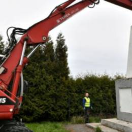 У Польщі демонтують пам'ятники солдатам Червоної армії