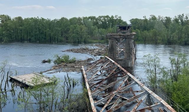 Міст через Десну біля Чернігова відновлять