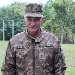 Боєць розповів, як під час окупації відновлювали зв'язок у Чернігові