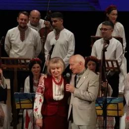 У Чернігові відзначили 75-річчя головного хормейстера капели бандуристів