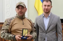 Оборонцям Чернігова та їхнім родинам вручили медалі