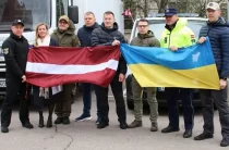 Спеціальні автомобілі передали латвійські поліцейські колегам із Чернігівщини