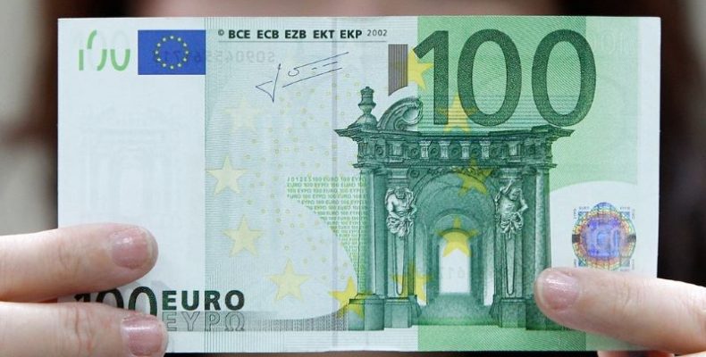Хабар у 100 євро прикордонники не взяли