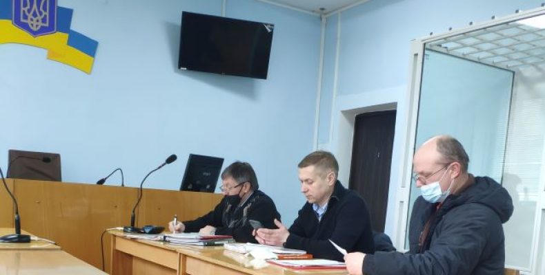 Репортаж із зали суду: відкладене правосуддя