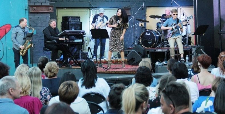 Jazz in Kiev Band & Laura Marti знову підкорили чернігівських глядачів