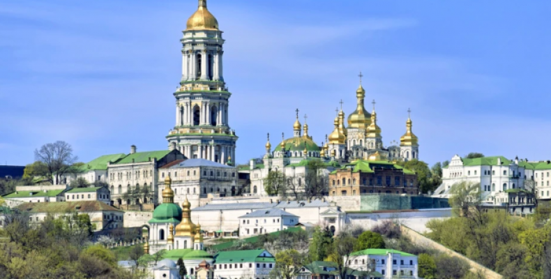 Попри російську навалу, в серці України й досі діє релігійний центр московщини