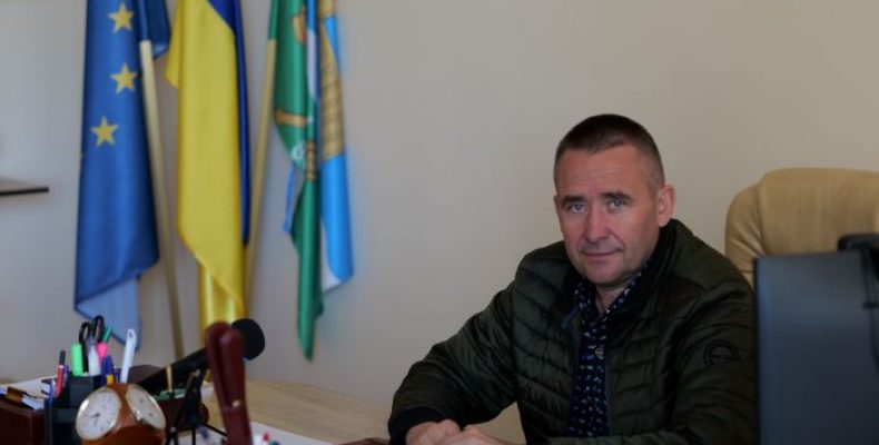 Голова громади на Чернігівщині розповів про прапорці на кордоні