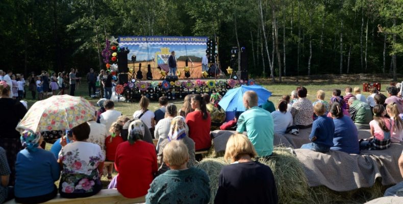 На Чернігівщині лідером довіри серед людей є народний депутат Максим Микитась, – опитування