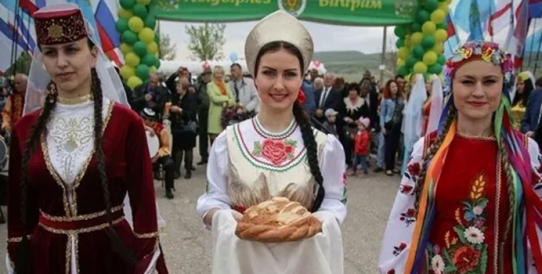 Кримські татари – з українським народом. Крим – це Україна!