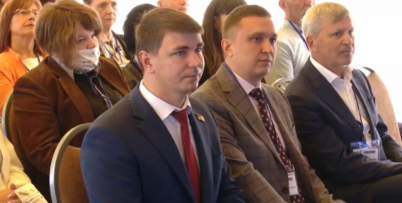 Своїх кандидатів в органи влади висунули партійці «За майбутнє»