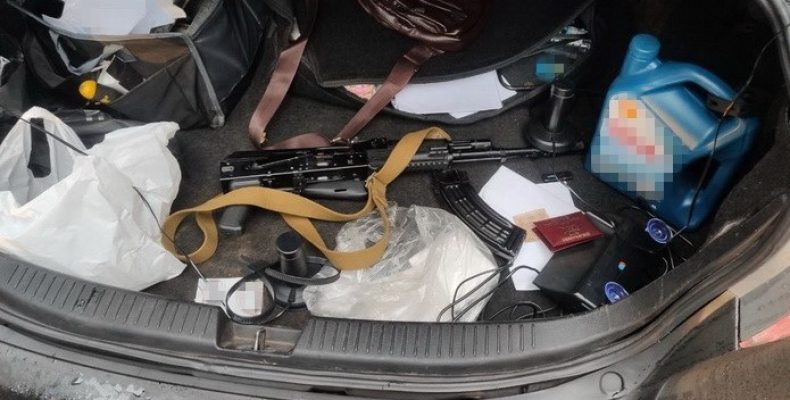 Киянина, який видавав себе за співробітника спецслужби, затримали