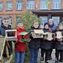 Учні Семенівщини виготовили оригінальні зимові домівки для птахів