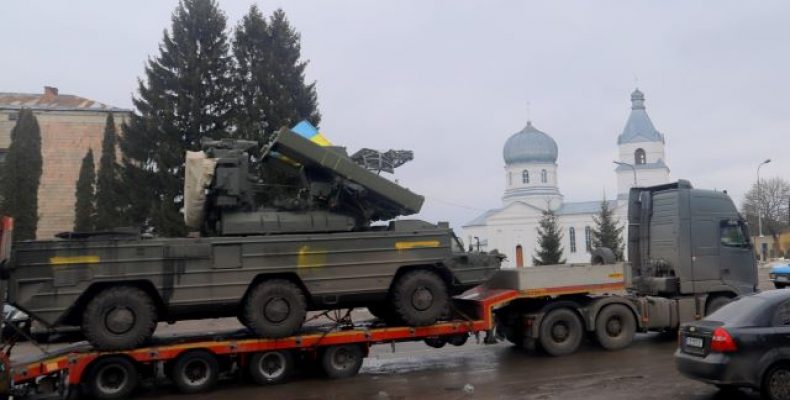 До Збройних Сил України передали трофейну військову техніку РФ