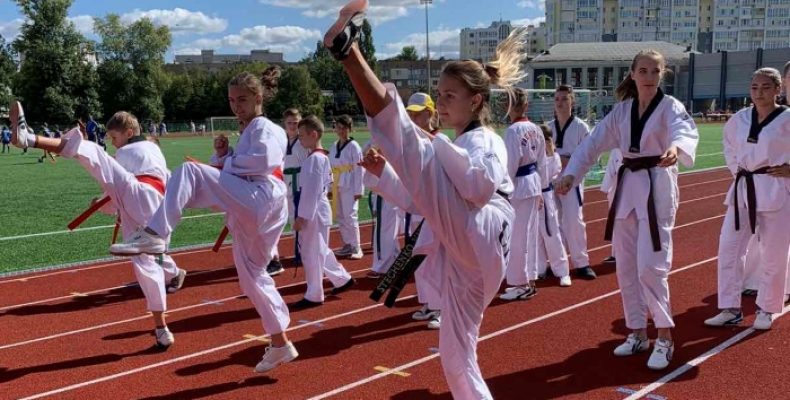 Дівчата з Чернігова невпинно досягають своєї мети