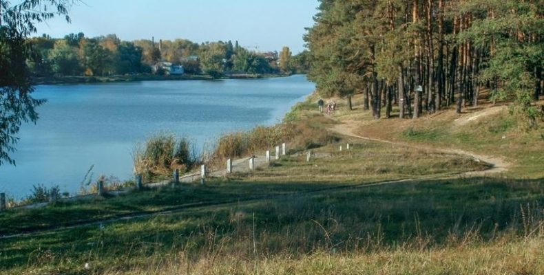 Ландшафтний парк «Ялівщина» у Чернігові хочуть прибрати до своїх рук