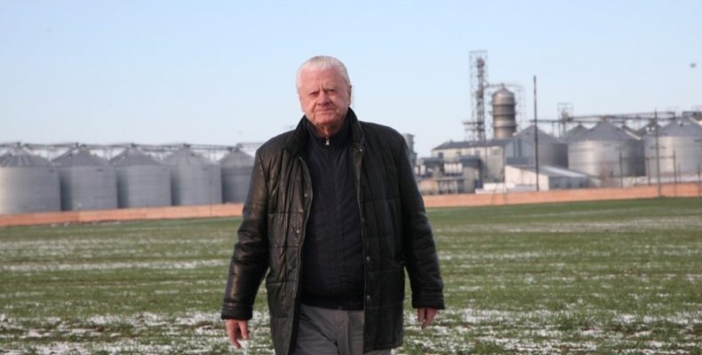 Націю розбудовувати треба, але насамперед слід розбудовувати державу