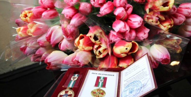 Військові Чернігова привітали матерів і дружин загиблих воїнів