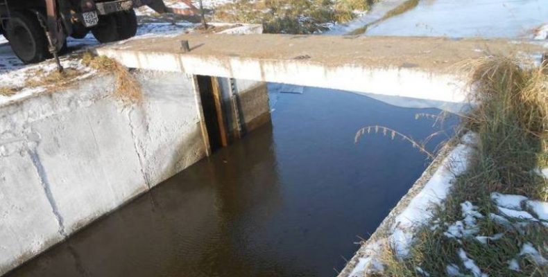 Про інтереси держави у сфері водовикористання розповіли у Чернігові