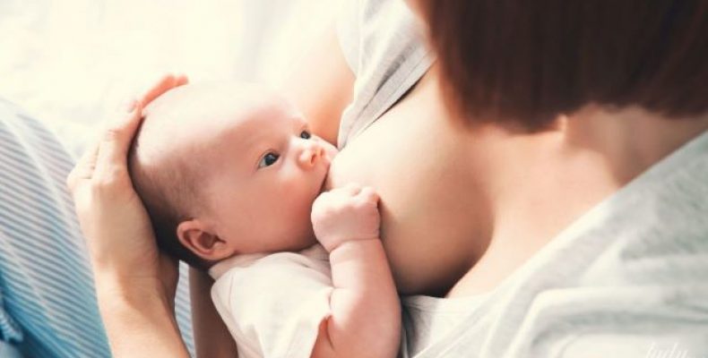 Чернігівки впевнені: грудне молоко захищає малюка від інфекцій