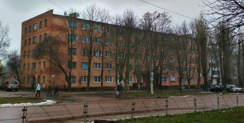 Громада з прокуратурою відвоювали гуртожиток