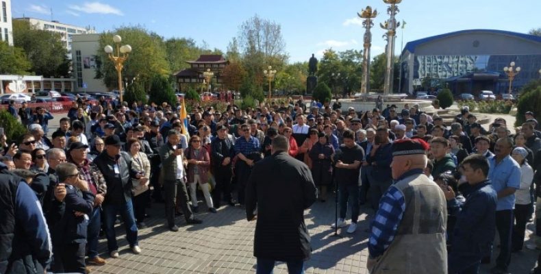 У Калмикії мешканець Елісти заговорив на мітингу українською мовою