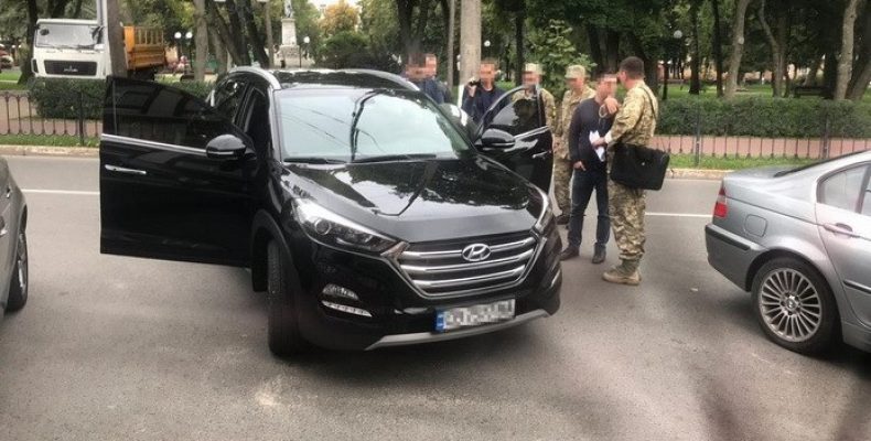 На Чернігівщині СБУ викрила на хабарі слідчих поліції