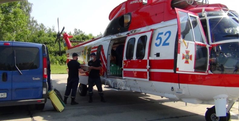 Постраждалим у Західній Україні допомагають рятувальники з Ніжина