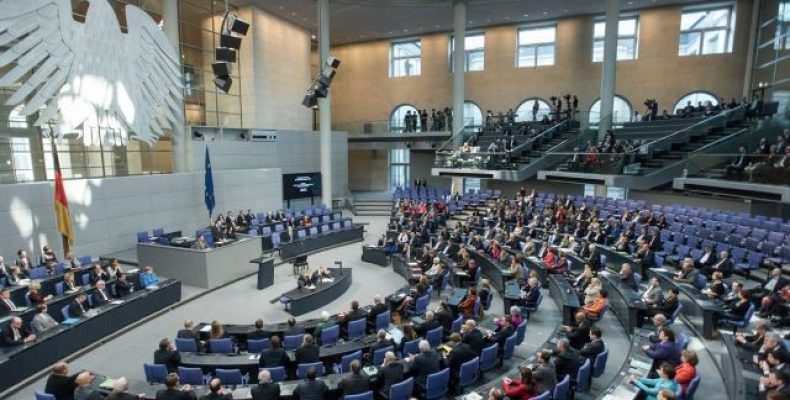 «путін вже зазнав фіаско» — заявили у Bundestag ФРН