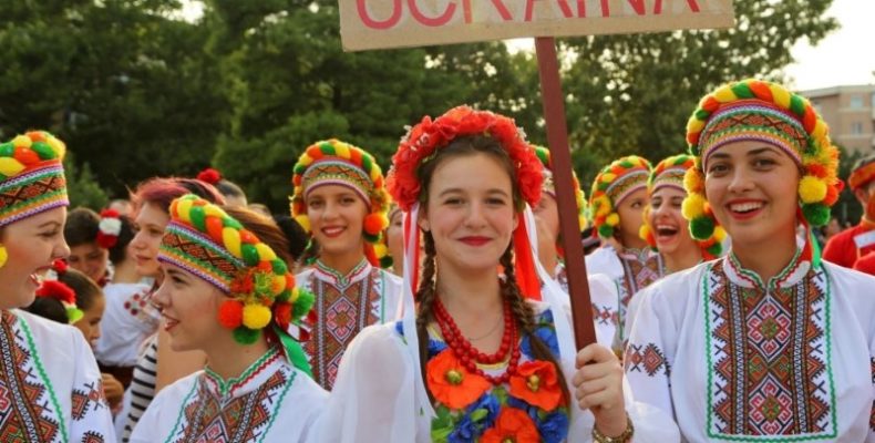 У новій пісні автори закликали повернутися українців на Батьківщину