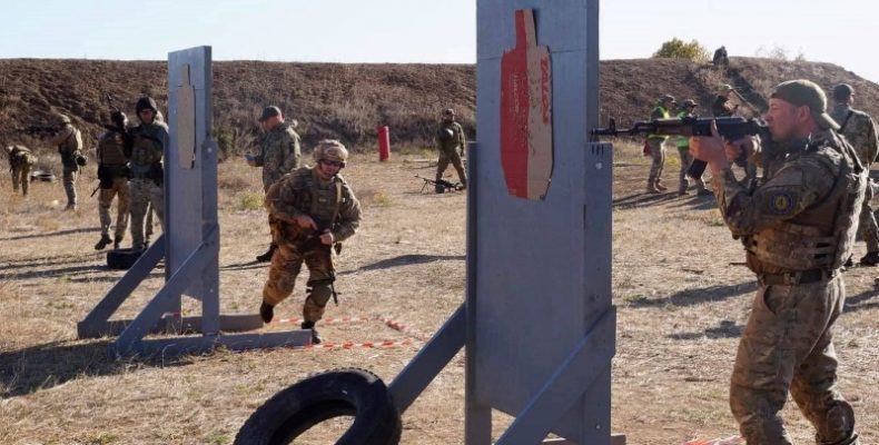 Універсальна підготовка військових «спеців»