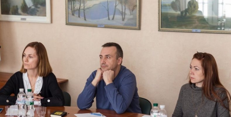 Умови реалізації виборчих прав обговорили у Чернігові
